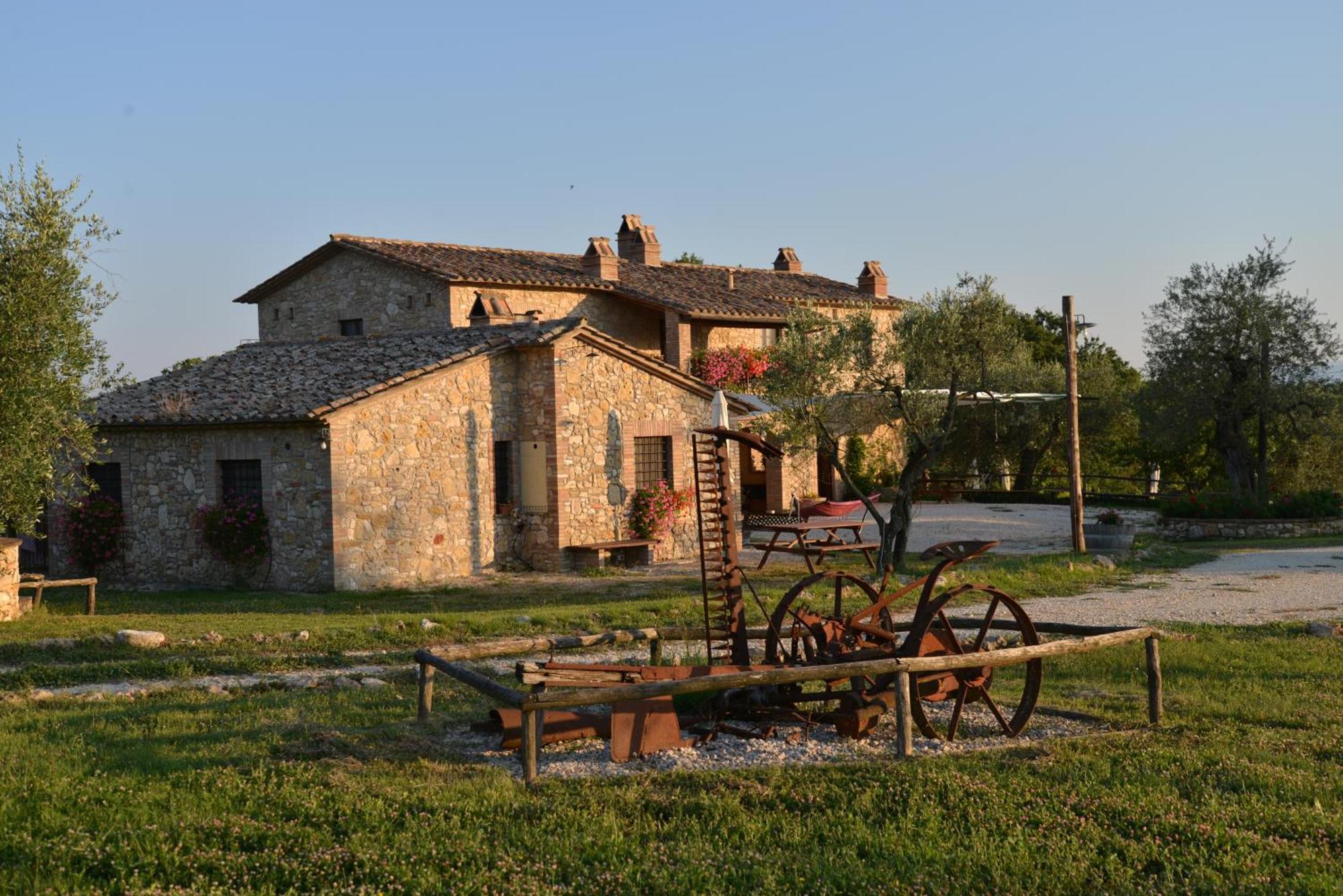 Agriturismo Podere Dell' Olmo Амелиа Екстериор снимка